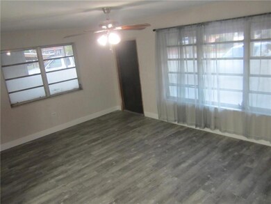 2648 Oleander Dr, Miramar, FL 33023 - photo 4