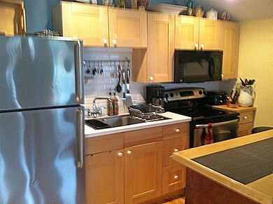 156 Bradford St unit 5, Provincetown, MA 02657 - photo 3