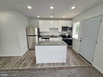 454 Germantown Pike, Lafayette Hill, PA 19444 - photo 2