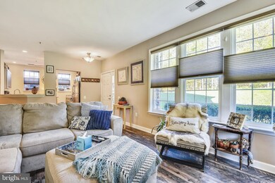 8655 Willow Leaf Ln, Odenton, MD 21113 - photo 4