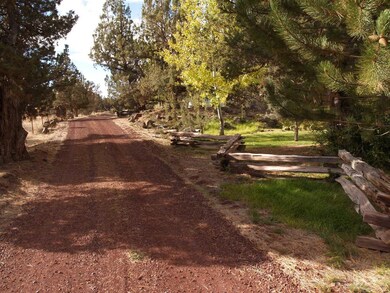 3401 NE 33rd St, Redmond, OR 97756 - photo 6