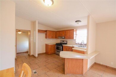 630 Richardson Rd, Socorro, TX 79927 - photo 5