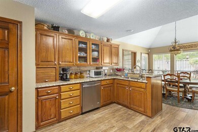 210 210 First Crossing Ln, Tyler, TX 75703 - photo 7