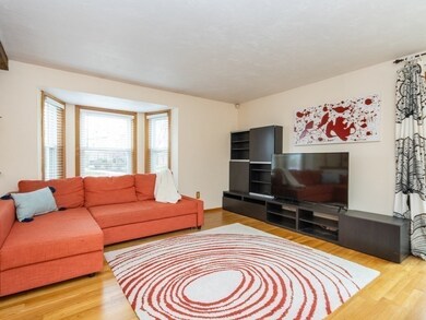 144 Quincy Shore Dr unit 140, Quincy, MA 02171 - photo 3