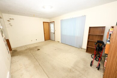 1444 4th St SW, Minot, ND 58701 - photo 6