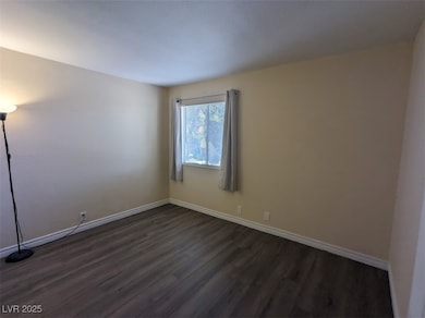 5044 River Glen Dr unit 142, Las Vegas, NV 89103 - photo 4