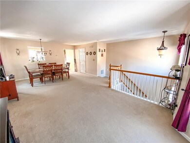 422 S Oak St, Freemansburg, PA 18017 - photo 5