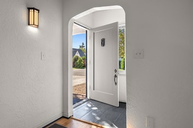 337 Concord St, Lodi, CA 95240 - photo 6