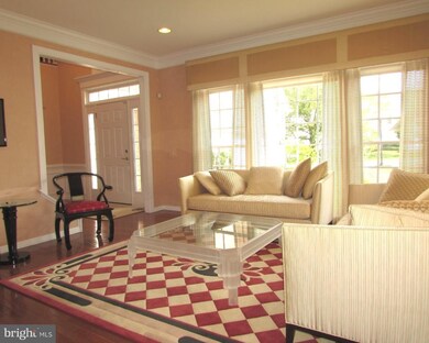 521 Guinevere Dr unit 128, Newtown Square, PA 19073 - photo 5