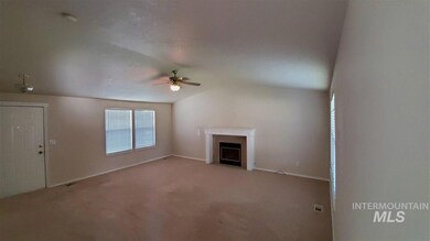 1008 W Hawaii Ave, Nampa, ID 83686 - photo 2