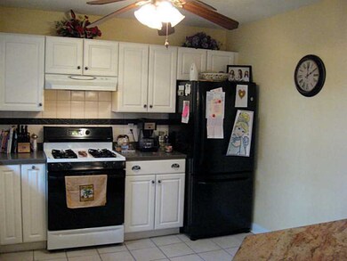 77 Hoffman Ave unit F, Cranston, RI 02920 - photo 3