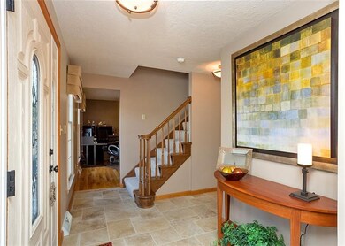 1003 Meadowview Dr, Apollo, PA 15613 - photo 2