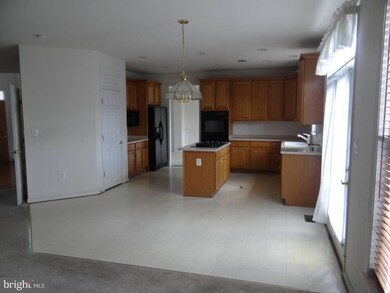 13842 Rembrandt Way, Chantilly, VA 20151 - photo 3