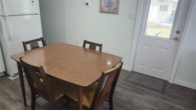 1707 28th Avenue Dr W, Bradenton, FL 34205 - photo 6