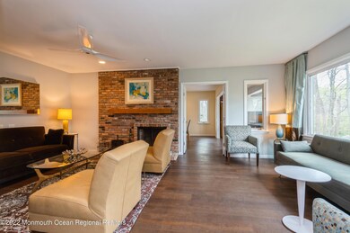 19 W Parkway Place, Holmdel, NJ 07733 - photo 6