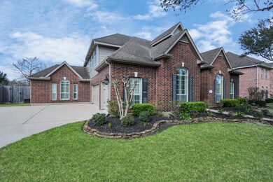 316 Falcon Lake Dr, Friendswood, TX 77546 - photo 3