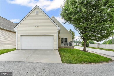 408 Megan Ct, Kennett Square, PA 19348 - photo 4