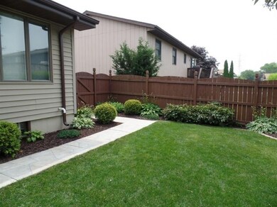 8930 Clark Place, Crown Point, IN 46307 - photo 4