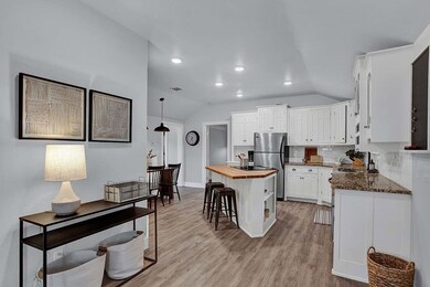 614 Fulton St, Fredericksburg, TX 78624 - photo 7