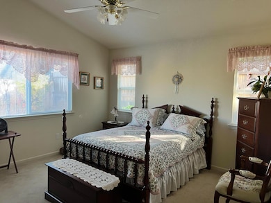 624 Volcano View Trail, Redding, CA 96003 - photo 5