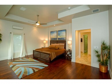 Master Suite 1