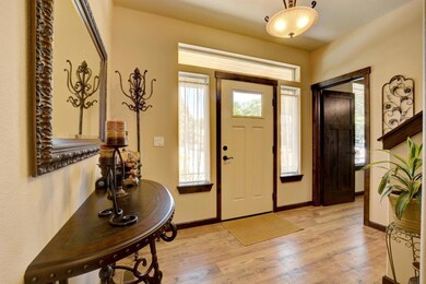 2246 Haviland Dr, Grants Pass, OR 97527 - photo 4