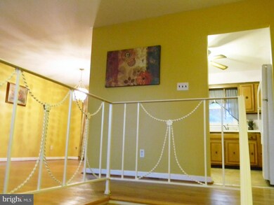 13109 Chalfont Ave, Fort Washington, MD 20744 - photo 4