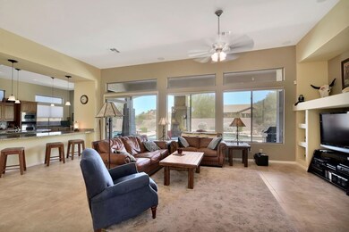 Keesha Grt rm from entry