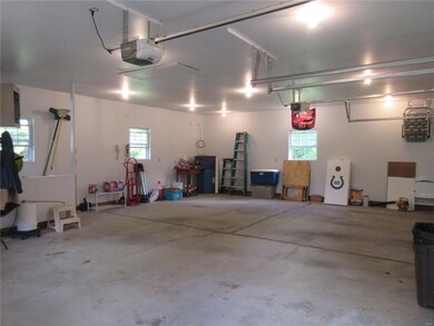 44 Duke Dr, Maryville, IL 62062 - photo 3