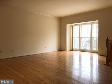 2009 Madrillon Springs Ct, Vienna, VA 22182 - photo 6