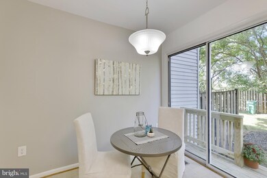 14036 Chestnut Ct, Laurel, MD 20707 - photo 6