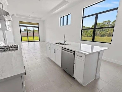 320 SE Via Sangro, Port St. Lucie, FL 34952 - photo 7