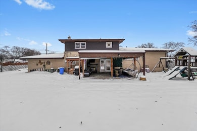 17702 Bernadine St, Lansing, IL 60438 - photo 4