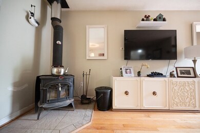 55 Valleyview Ct unit 55, Fitchburg, MA 01420 - photo 4