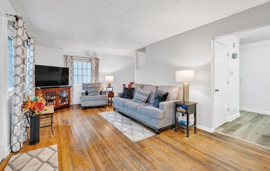 04-4603 Apache Street-4