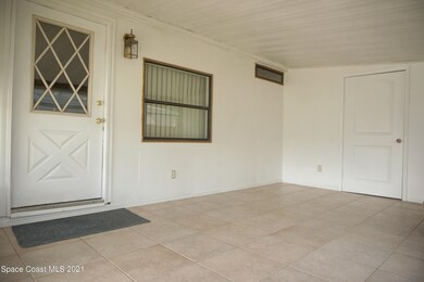 832 Hyacinth Cir, Sebastian, FL 32976 - photo 5