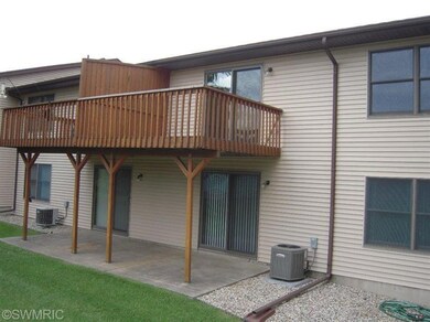 2246 Mapleton St NE unit 112, Grand Rapids, MI 49505 - photo 7