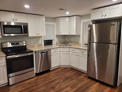 303 Commercial St unit 303, Braintree, MA 02184 - photo 2