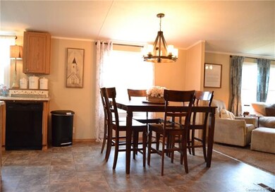 161 Trent Rd, Statesville, NC 28677 - photo 3