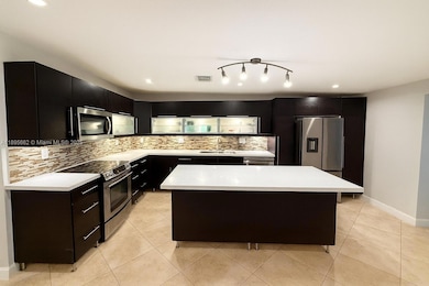 9510 SW 45th St, Miami, FL 33165 - photo 4