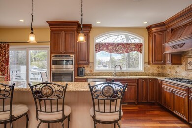 40 Hemlock Shore Dr, Atkinson, NH 03811 - photo 5