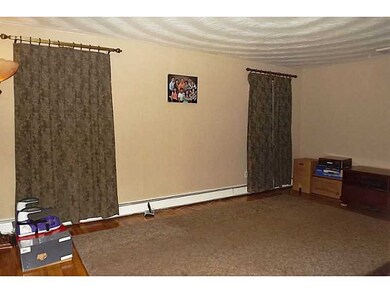 29 Wainwright St, Providence, RI 02908 - photo 6