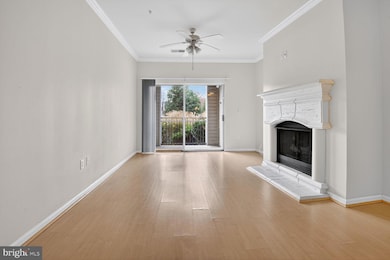 12905 Centre Park Cir unit 114, Herndon, VA 20171 - photo 5