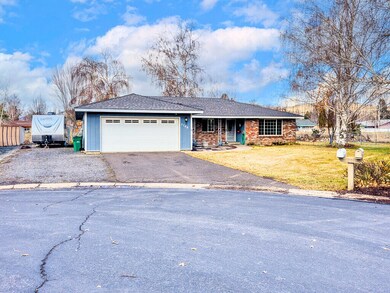 5149 Sumac Ave, Klamath Falls, OR 97603 - photo 2