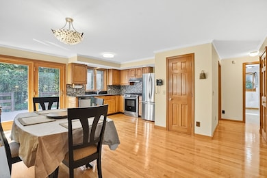 54 Cummings Rd, Ware, MA 01082 - photo 3