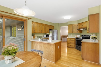 1105 W 158th St, Burnsville, MN 55306 - photo 6