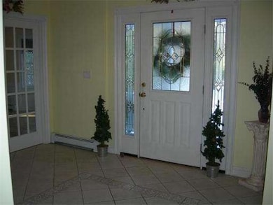 40 Fairway Dr, Bridgewater, MA 02324 - photo 6