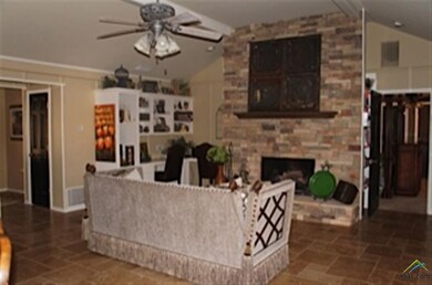 6019 Sutherland Dr, Tyler, TX 75703 - photo 5