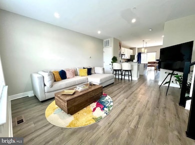 4905 Devitt Place, Oxon Hill, MD 20745 - photo 5