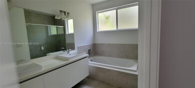 10219 NW 72nd Terrace, Doral, FL 33178 - photo 7